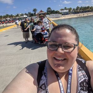 Meet your Posher, Emily